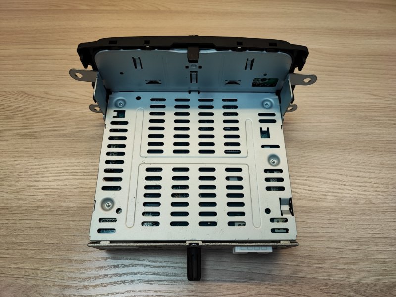 Магнитола штатная