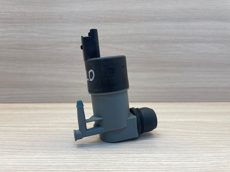 Моторчик бачка омывателя