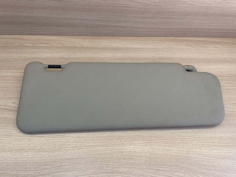 Козырек солнцезащитный