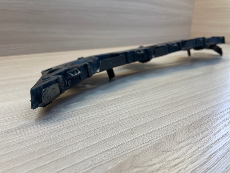 Кронштейн   бампера