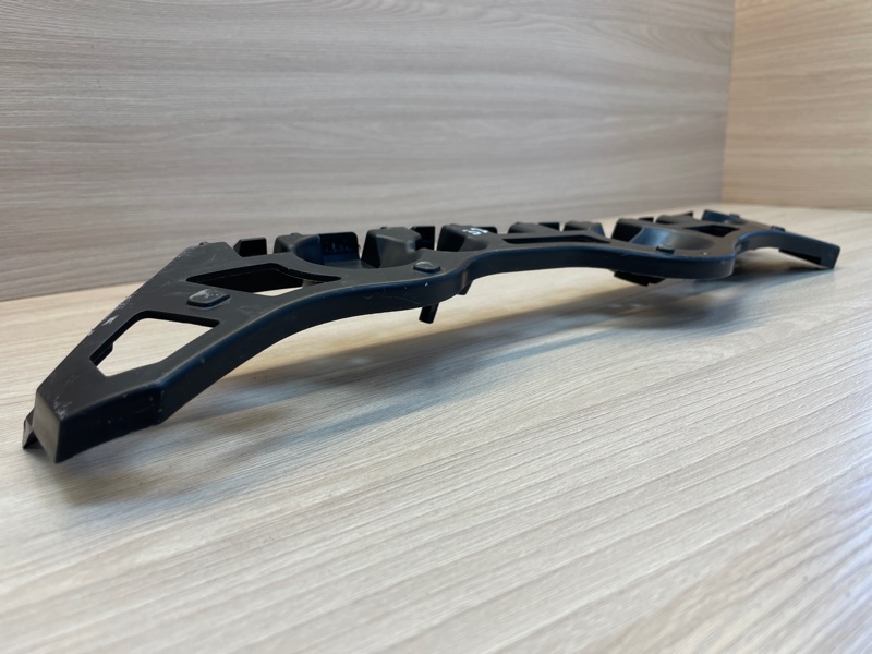 Кронштейн   бампера