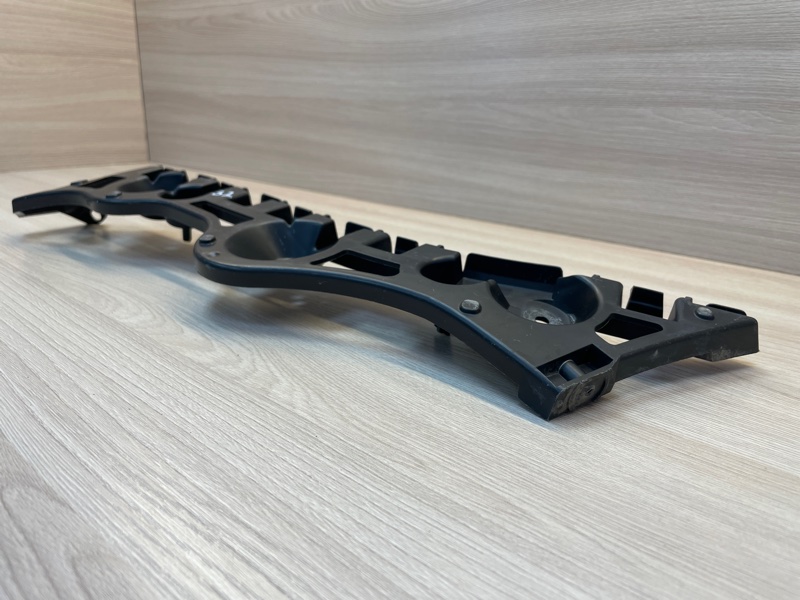 Кронштейн   бампера