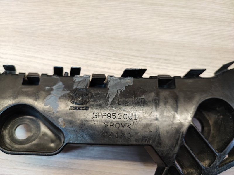 Кронштейн бампера