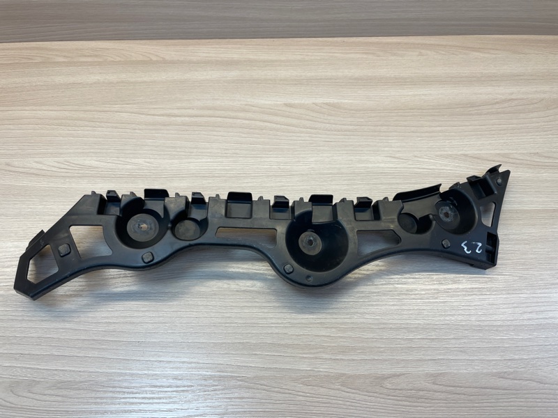 Кронштейн   бампера