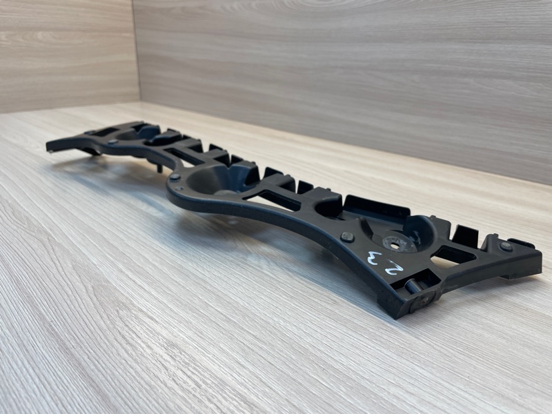 Кронштейн   бампера