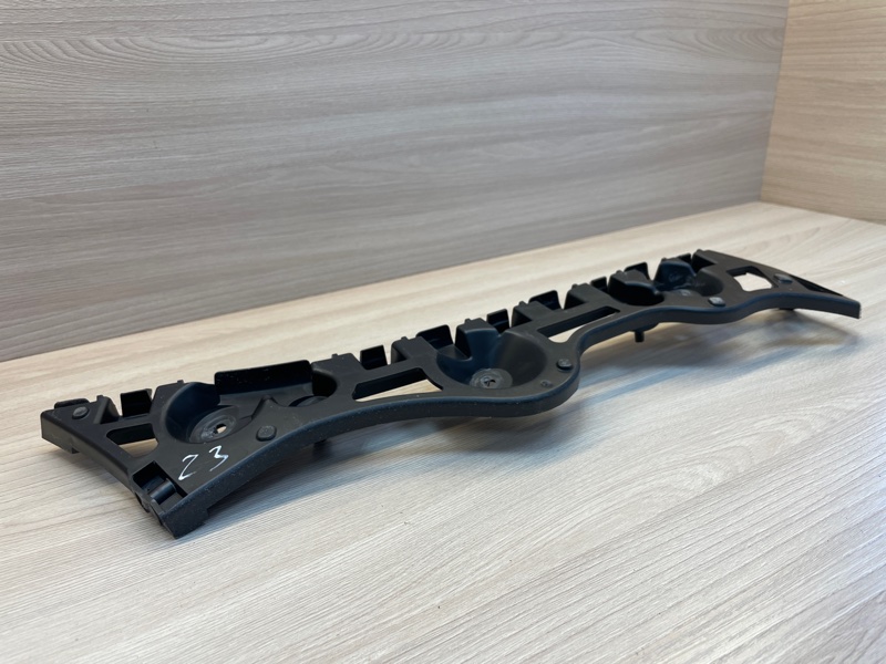 Кронштейн   бампера