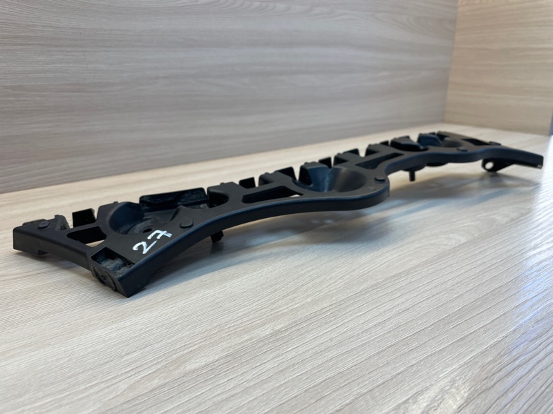 Кронштейн   бампера