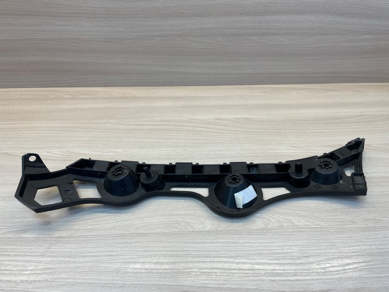 Кронштейн   бампера