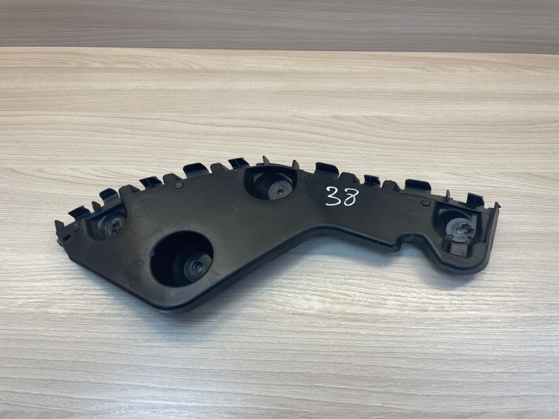 Кронштейн   бампера