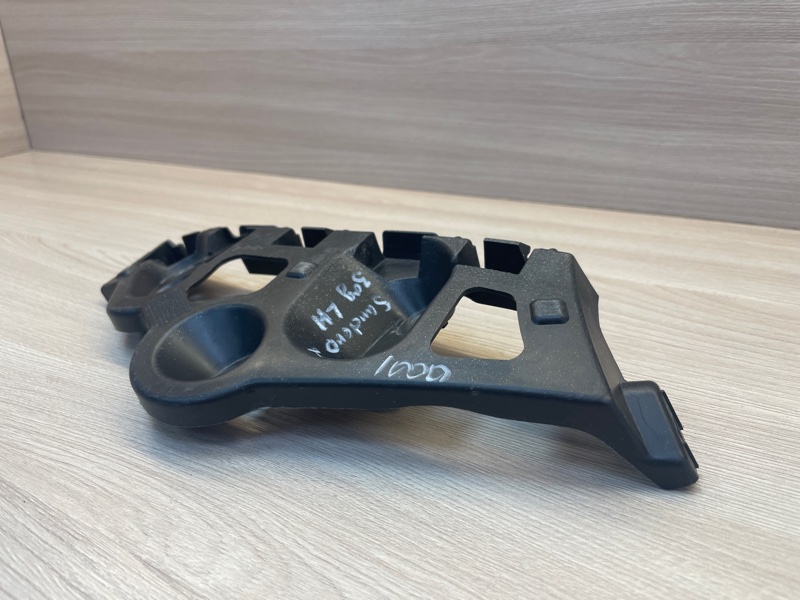 Кронштейн   бампера