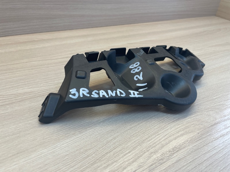 Кронштейн   бампера