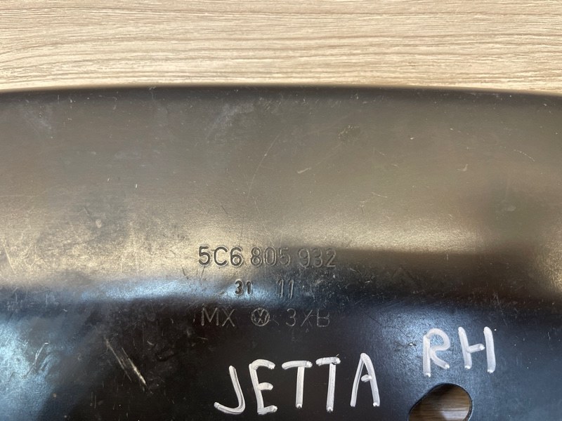 Кронштейн  фары