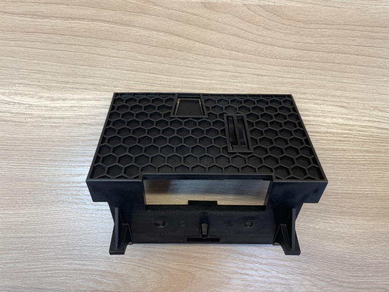 Крепление блока электроники