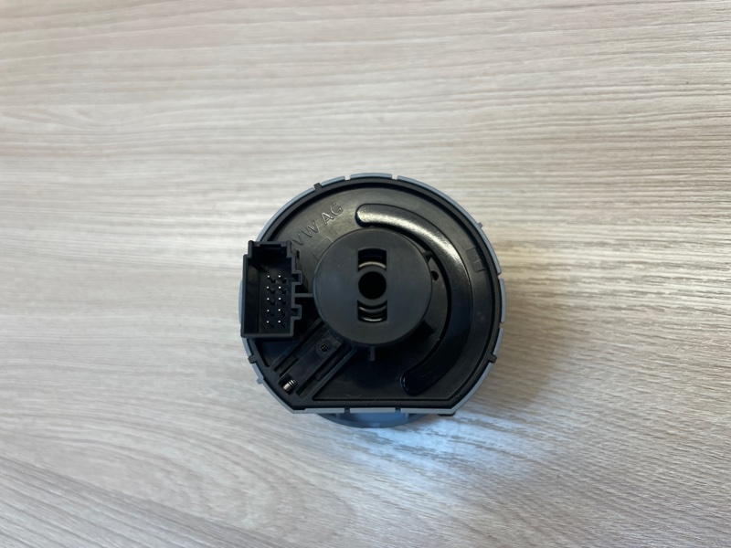 Переключатель света