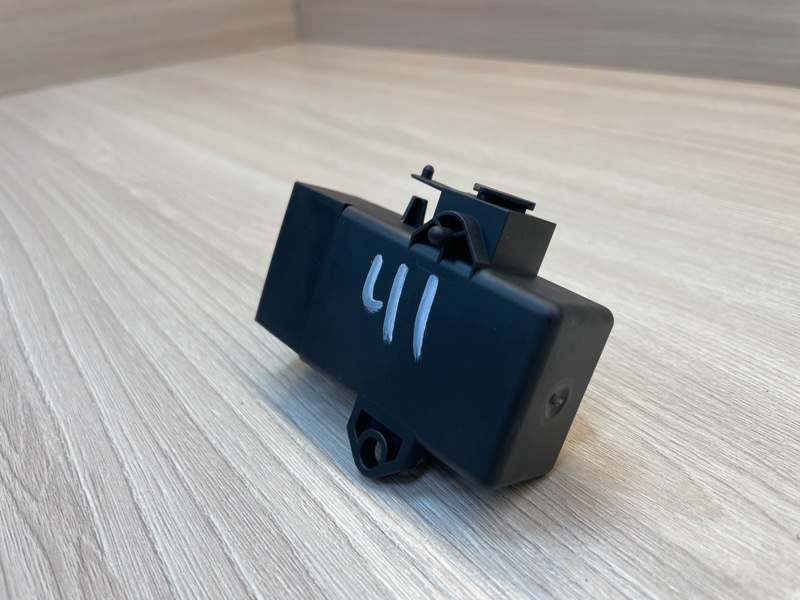 Блок управления подогревом сидений