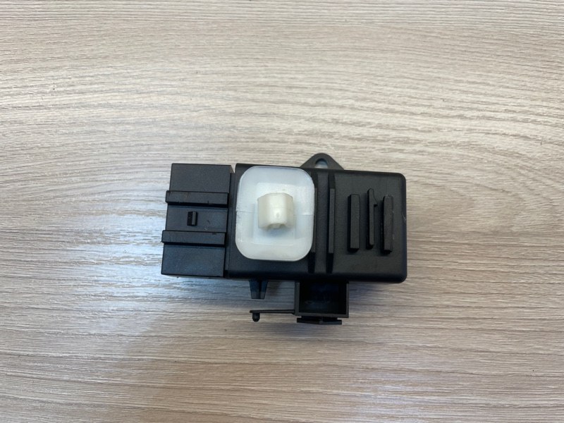 Блок управления подогревом сидений