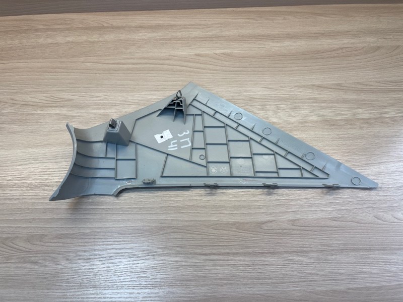 Обшивка стойки