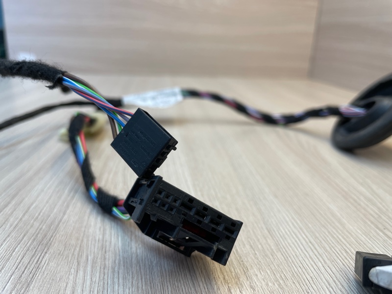 Проводка    двери