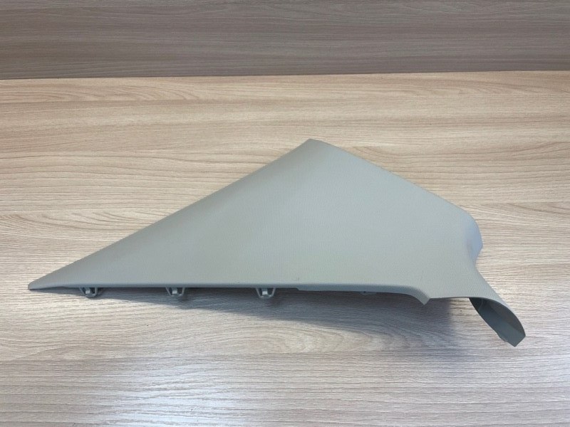 Обшивка      стойки