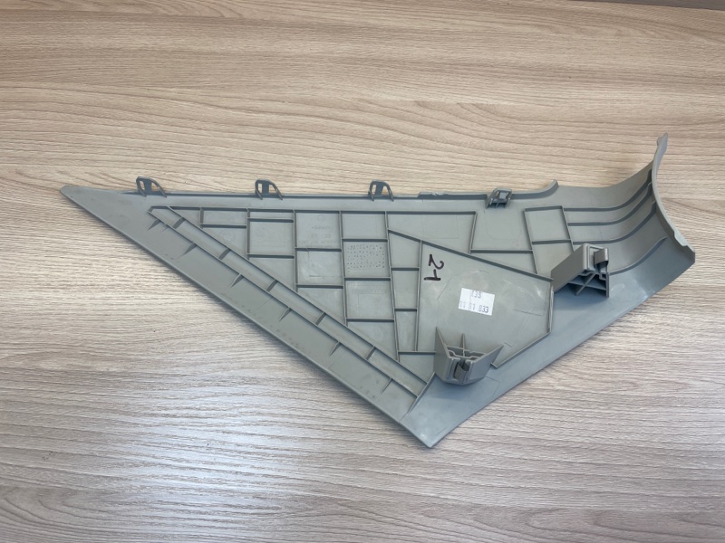 Обшивка      стойки