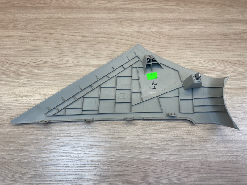 Обшивка      стойки