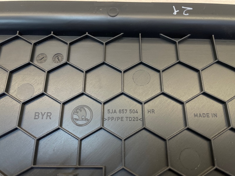 Накладка торпедо