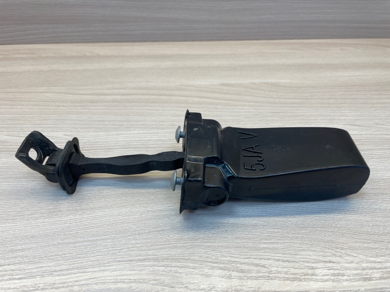 Ограничитель      двери