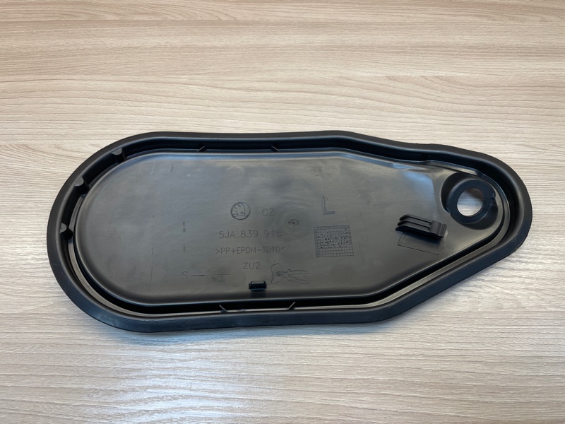 Заглушка двери