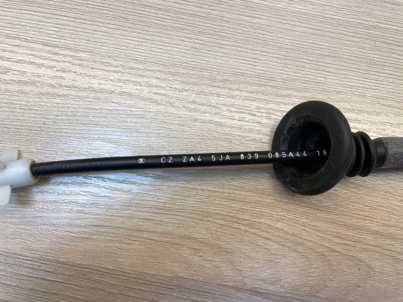 Трос замка двери