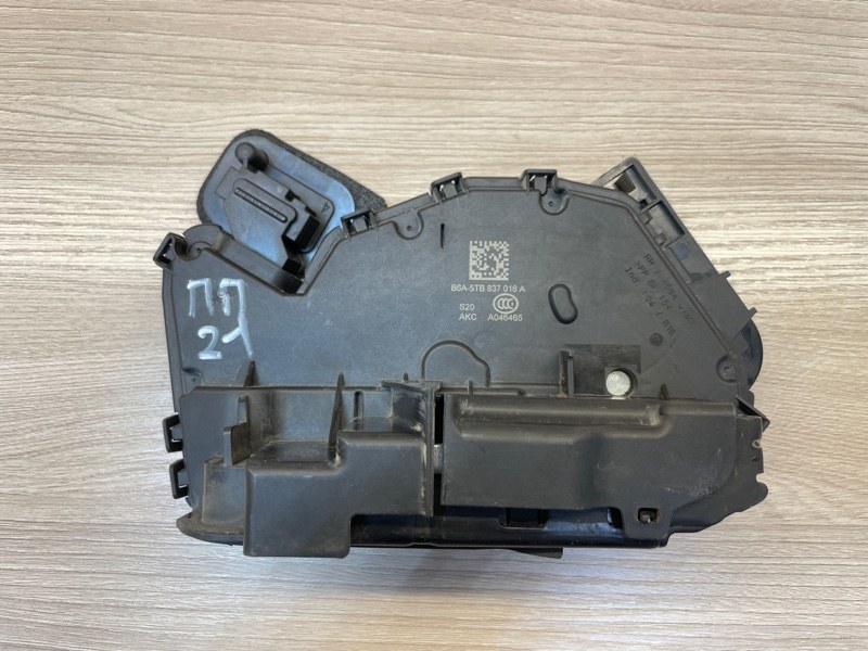 Замок      двери