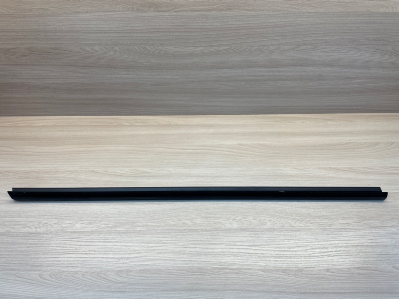 Уплотнитель стекла двери внутренний