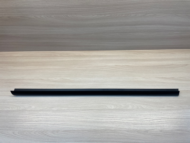 Уплотнитель стекла двери внутренний