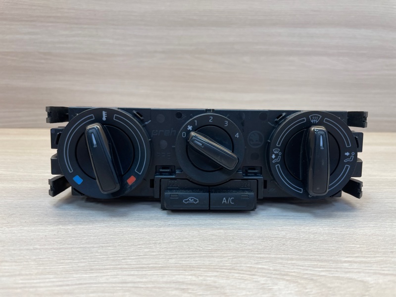 Блок управления отопителем