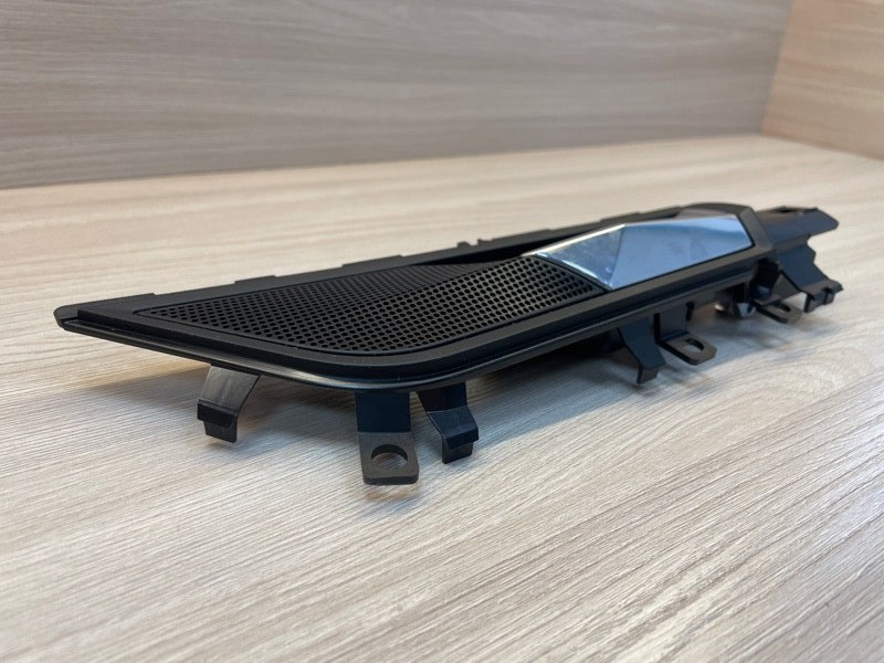 Внутренняя  ручка двери