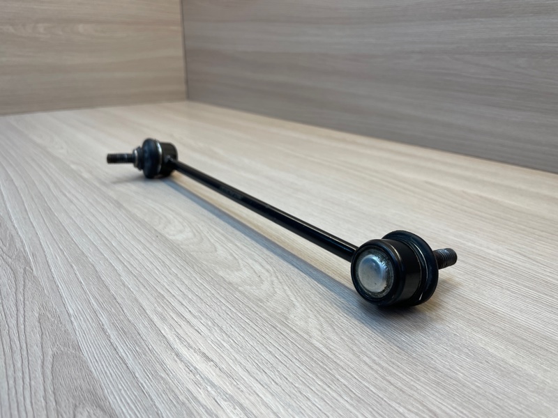 Стойка стабилизатора