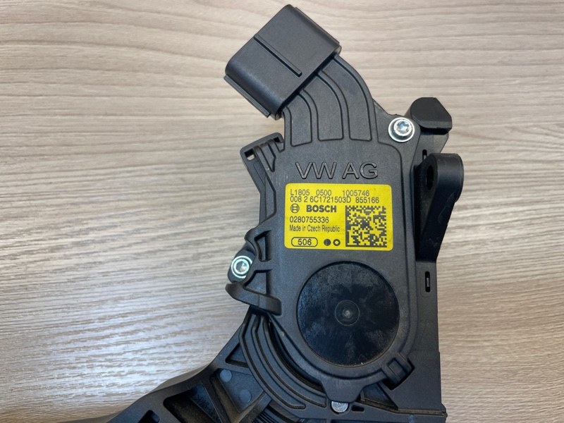 Педаль газа