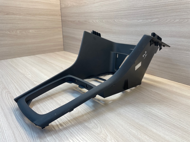 Консоль центральная