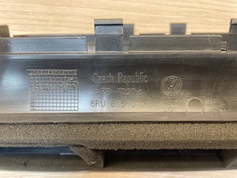 Воздуховод салона