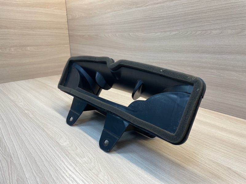 Воздуховод салона