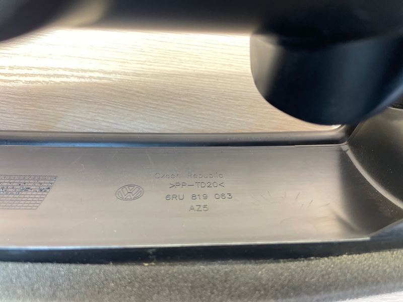 Воздуховод салона