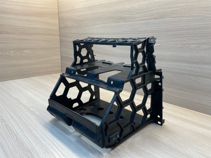 Кронштейн магнитолы