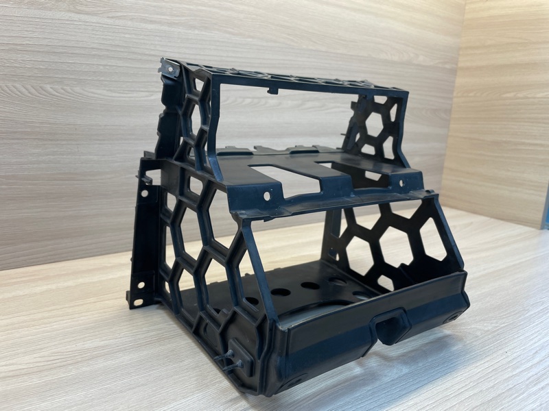 Кронштейн магнитолы