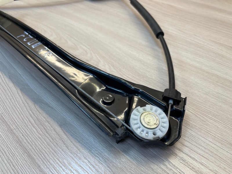 Трапеция     стеклоподъемника