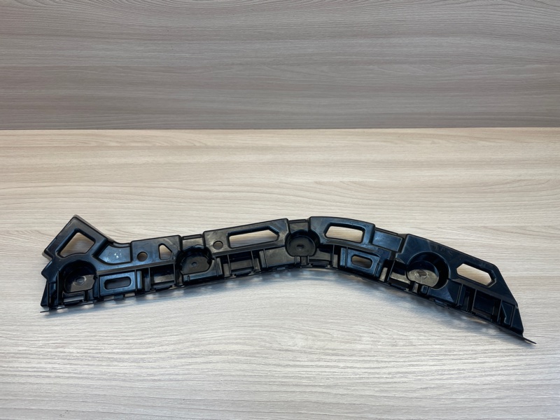 Кронштейн бампера