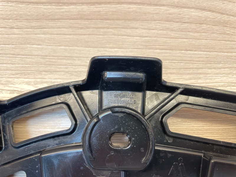 Кронштейн бампера