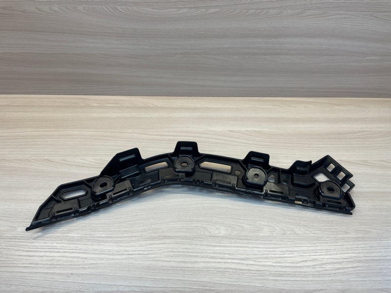 Кронштейн бампера