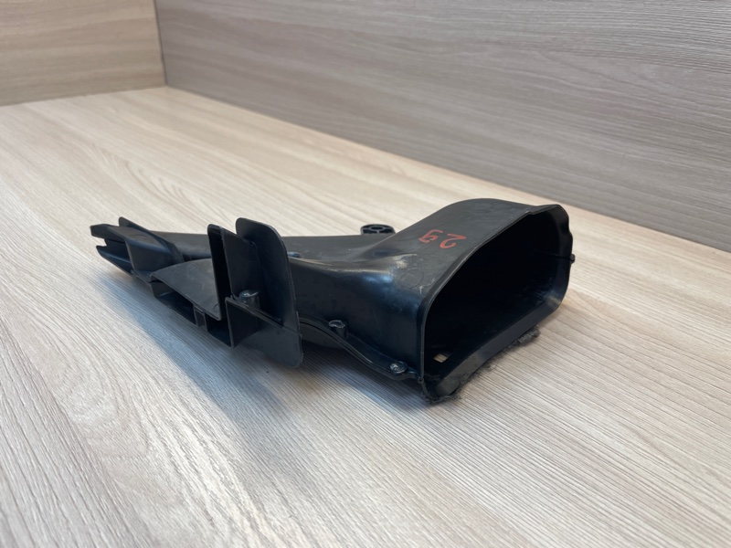 Воздуховод салона