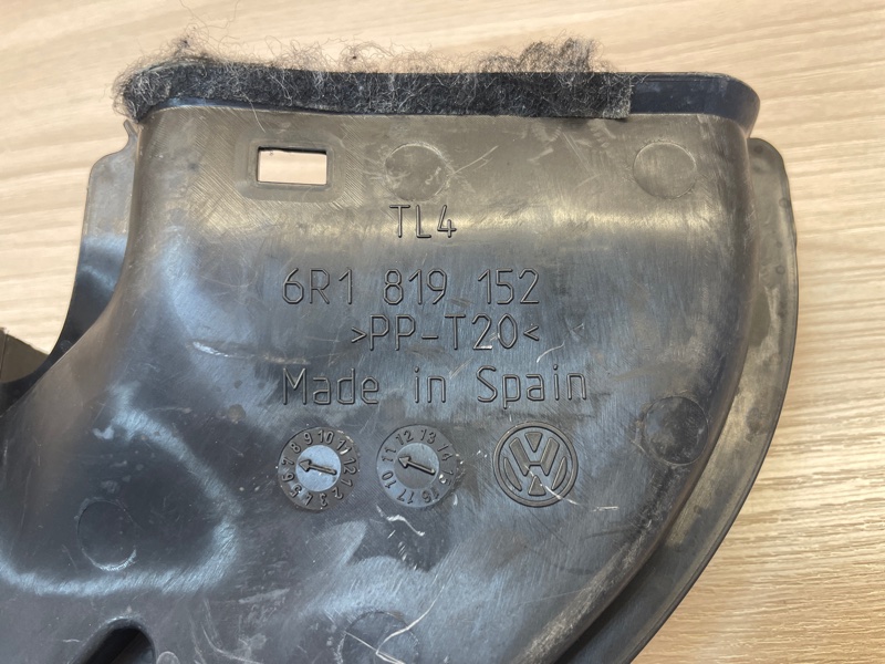 Воздуховод салона