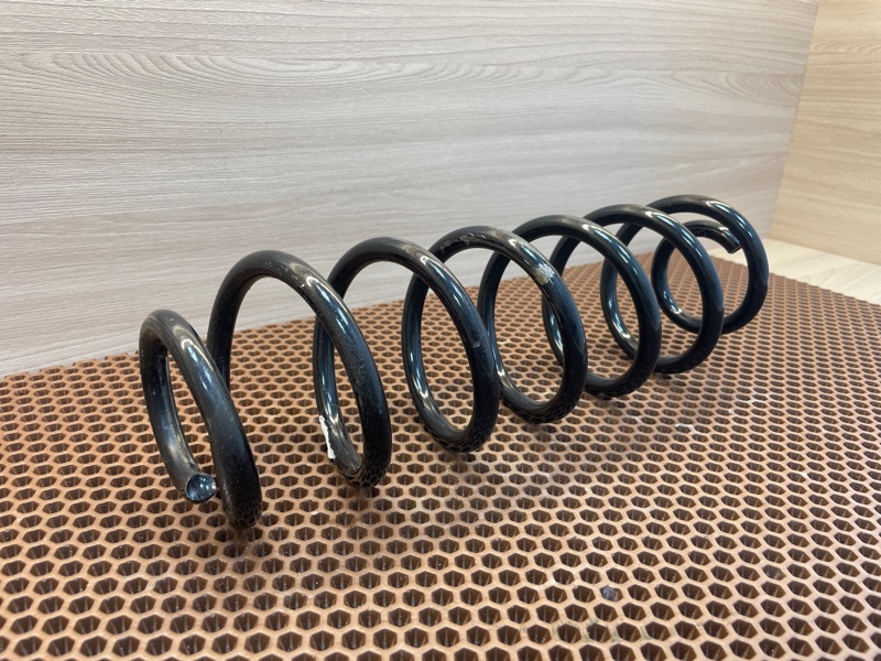 Пружина подвески