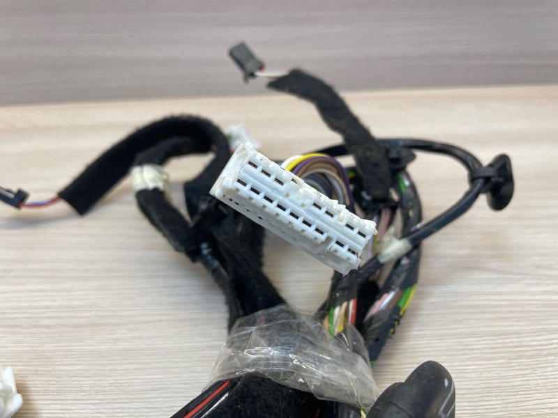 Проводка двери